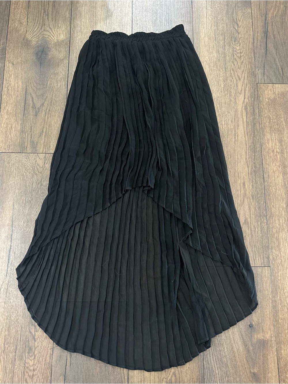 Lush Black Pleated High-Low Maxi Skirt